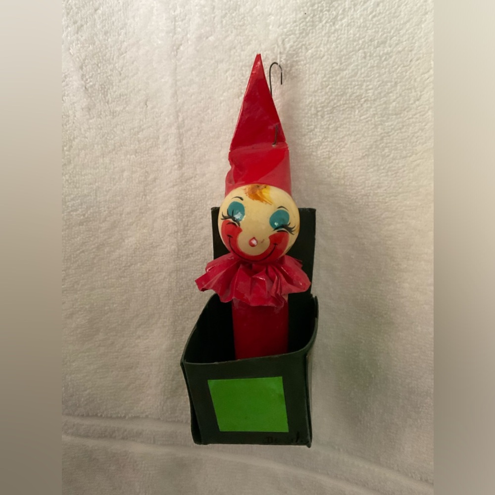 Vintage “DE SELA” Mexican Folk Art Paper Mache “Jack In The Box” Ornament Signed